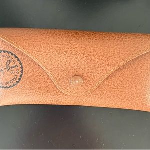 Ray-Ban Case